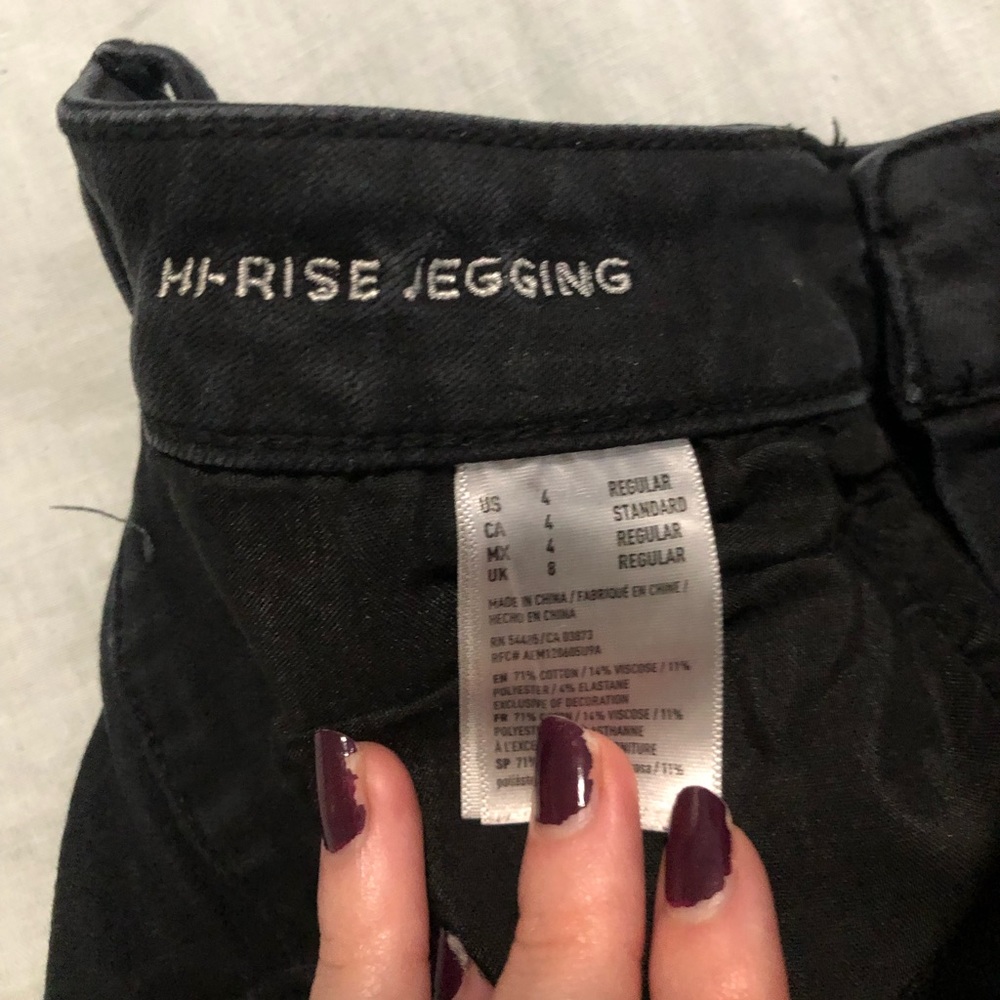 Hi-Rise Jegging - Picture 2 of 5